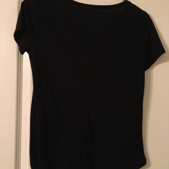 Graphic Tee Shirt - Picture 4 of 4